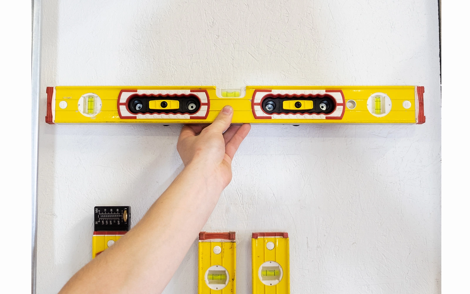 FastCap Level Rack