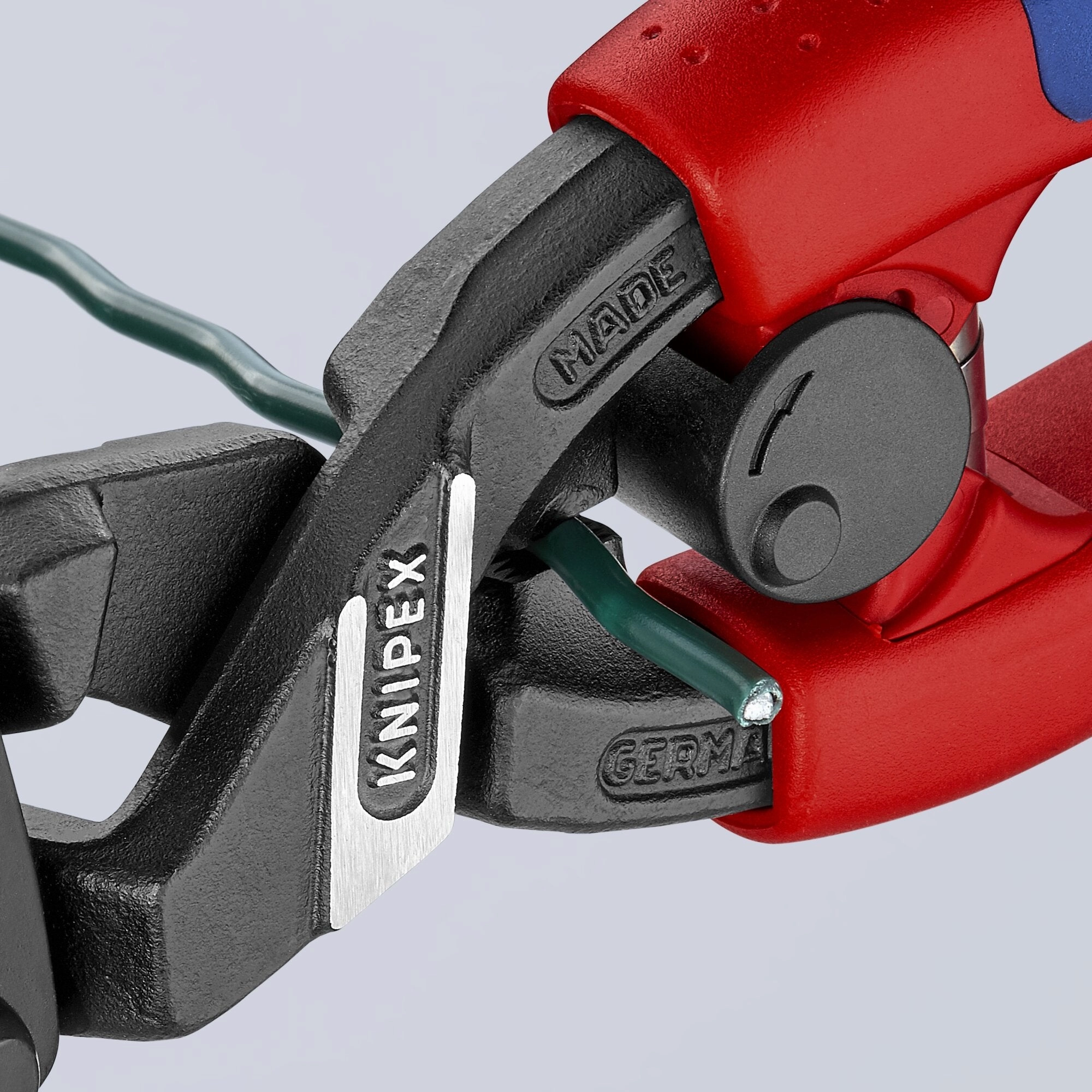 Knipex 71 22 200 8" CoBolt High Leverage 20 Angled Compact Bolt Cutters