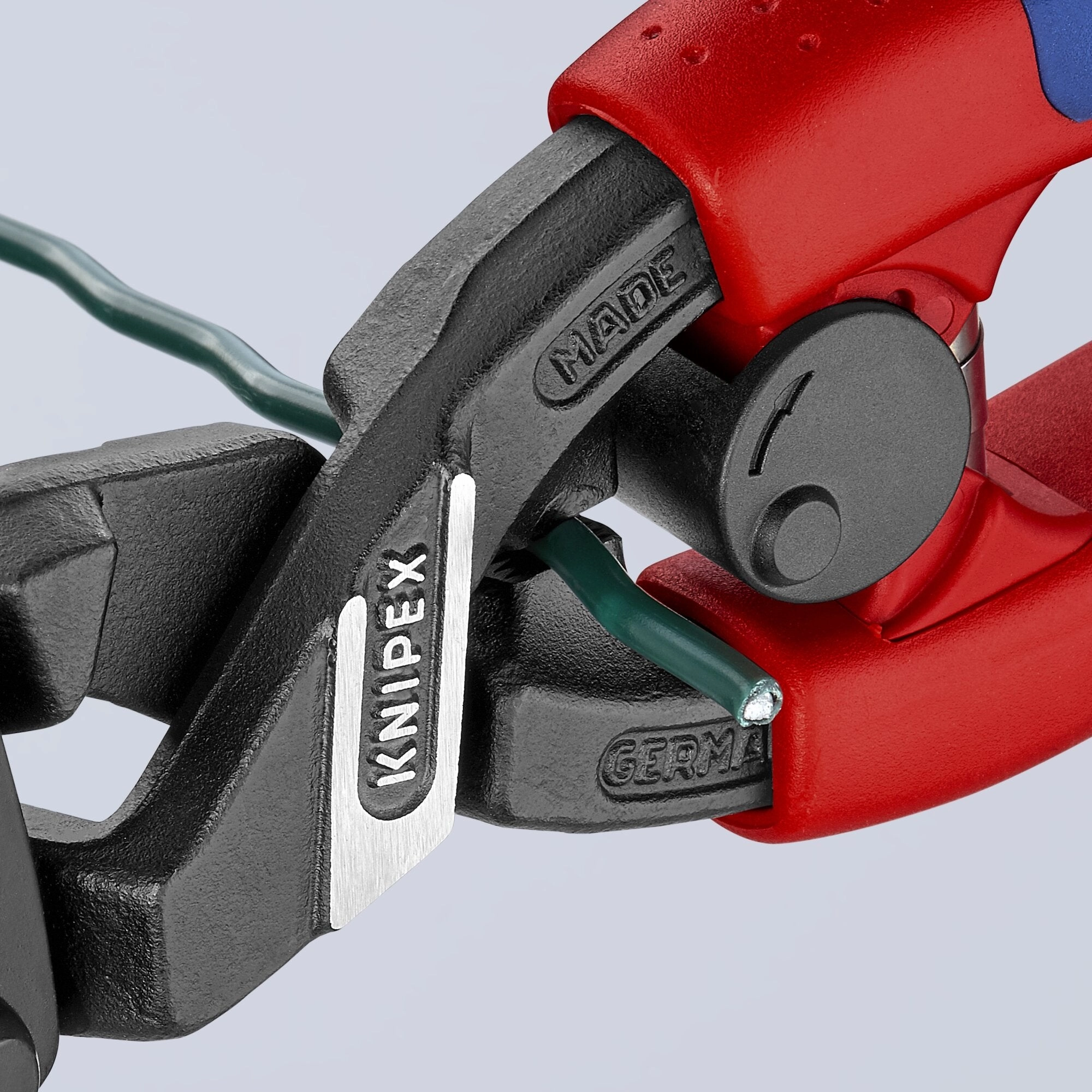 Knipex 71 22 200 SBA 8" CoBolt High Leverage 20 Angled Compact Bolt Cutters