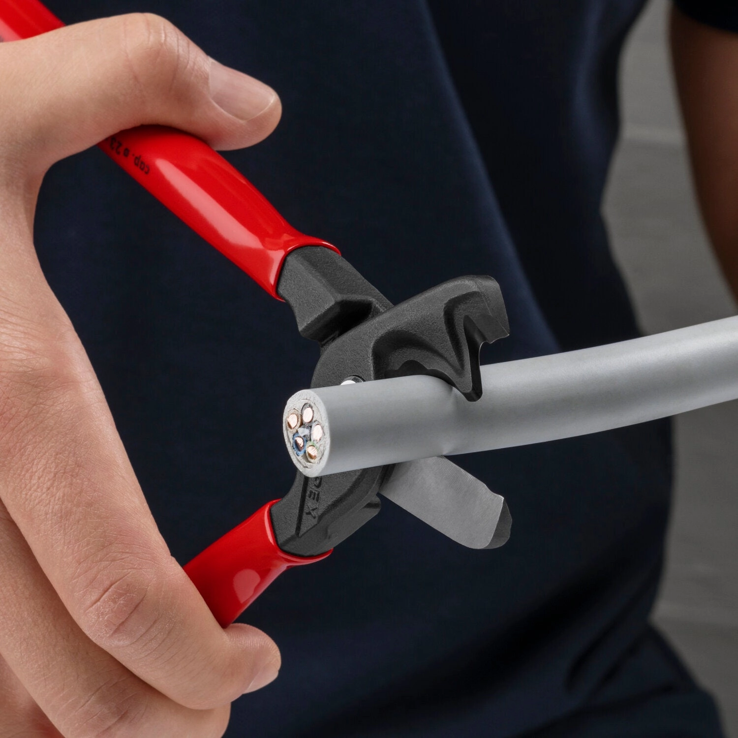 Knipex 95 11 225 StepCut XL Cable Shears, 9"