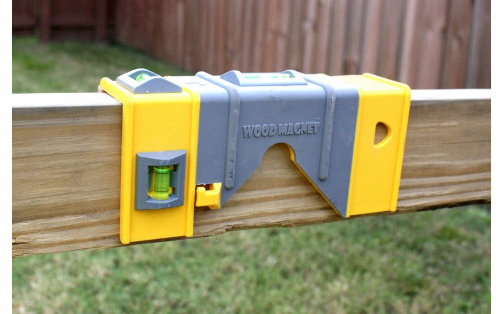 Swanson Wood Magnet Level