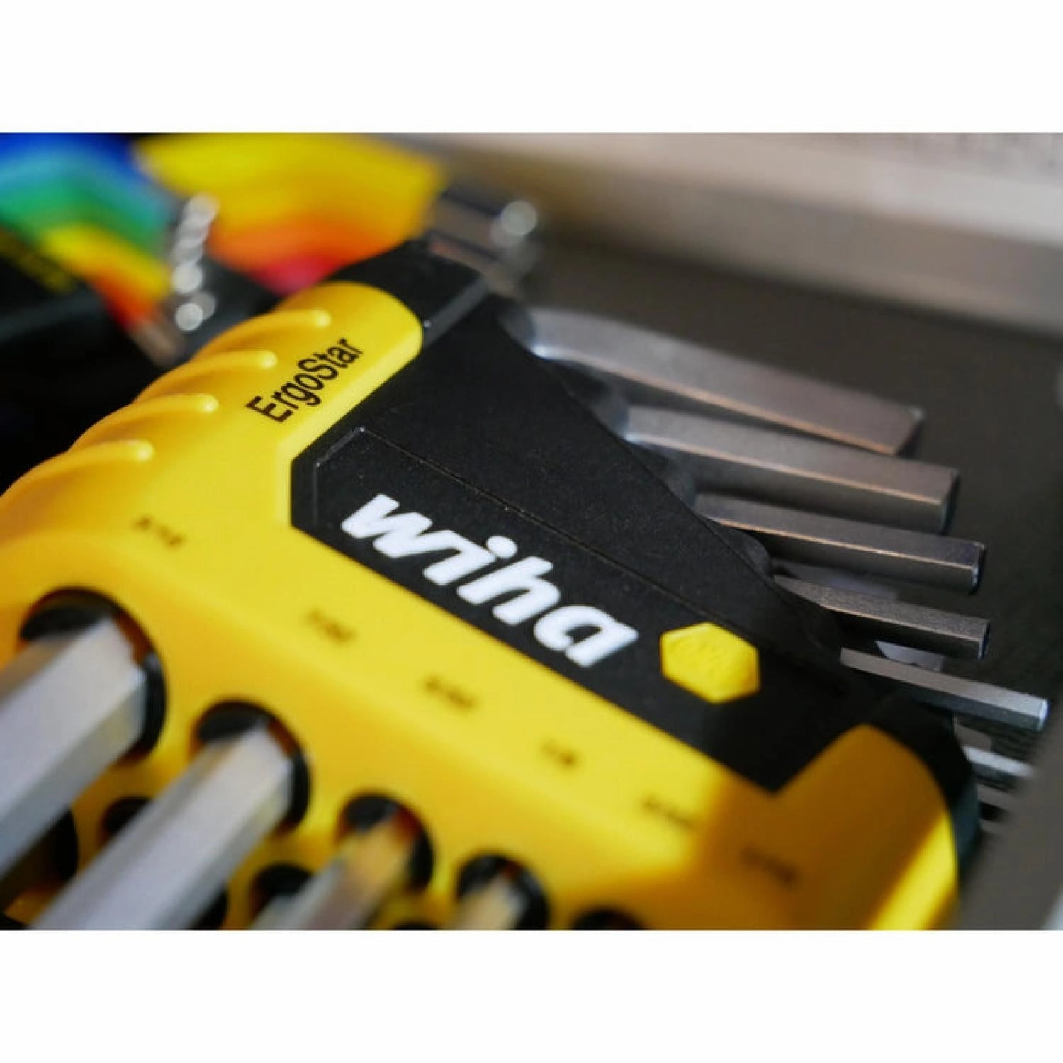 Wiha Tools 66992 MagicRing Ball End Hex L-Key Set In Holders, Inch and Metric, 22 Piece